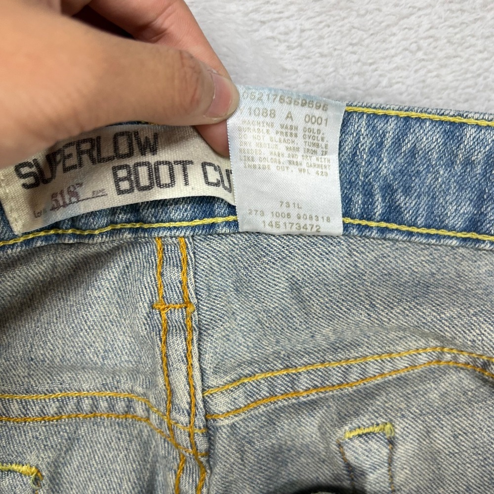 Levi's 518 Super Low Bootcut Jeans Women 16 Blue Denim Pockets Classic - 34X30.5 - Picture 14 of 15